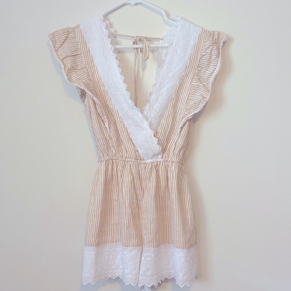 Romantic lace romper